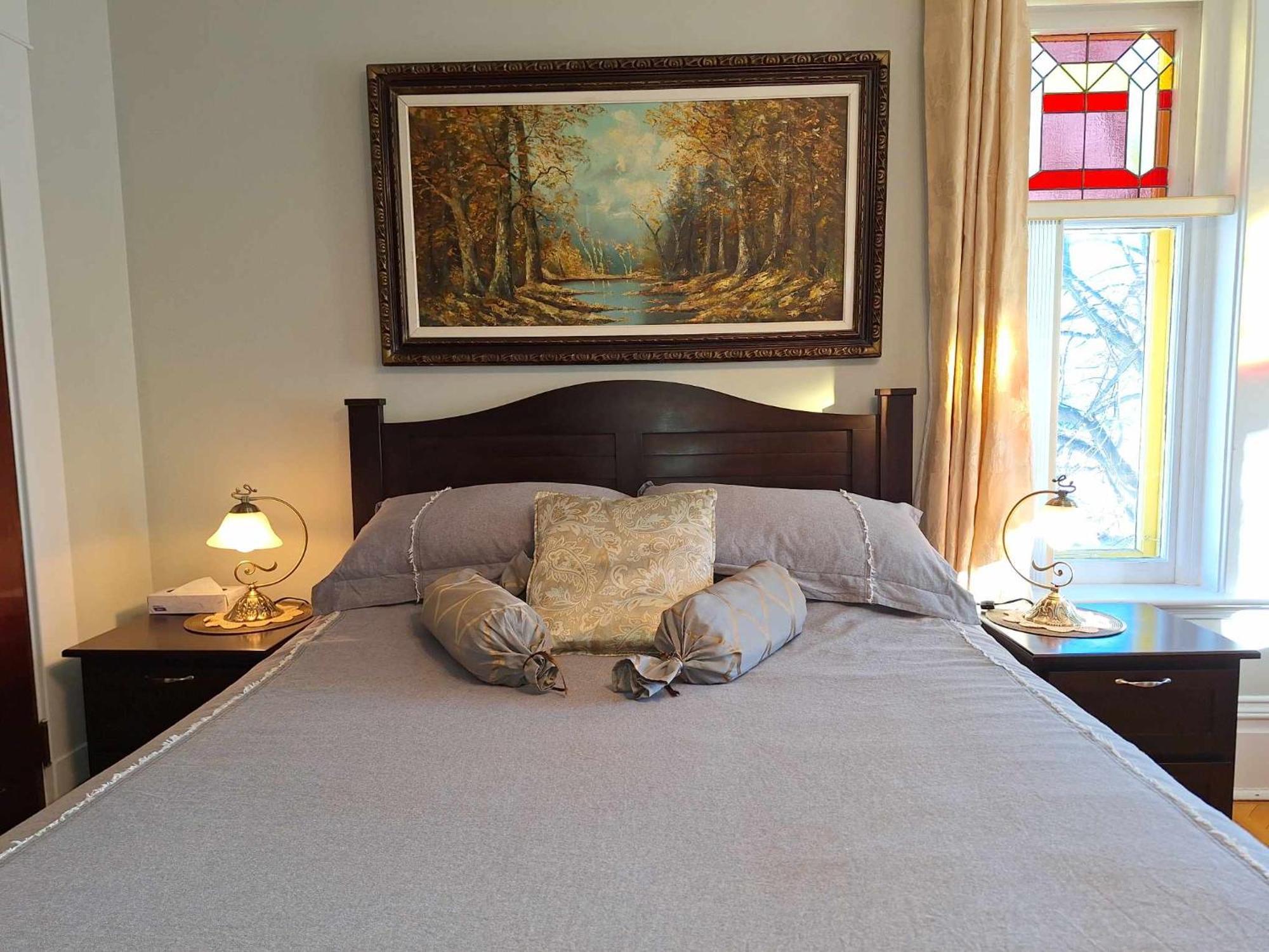 Le 100 St-Laurent Bed and Breakfast Louiseville Εξωτερικό φωτογραφία